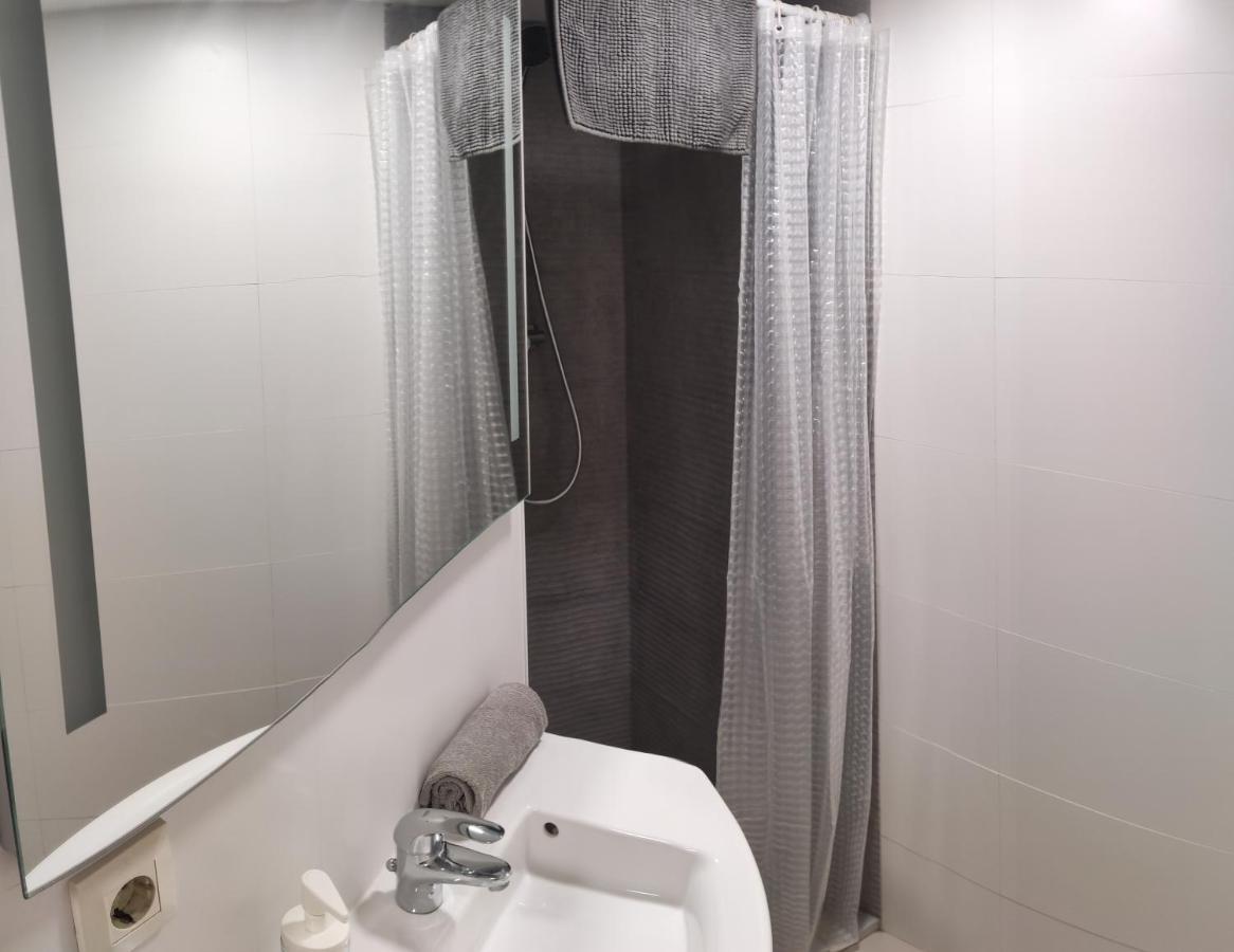 Apartamento Para Familias A 50 Metros De La Playa Roses Ngoại thất bức ảnh